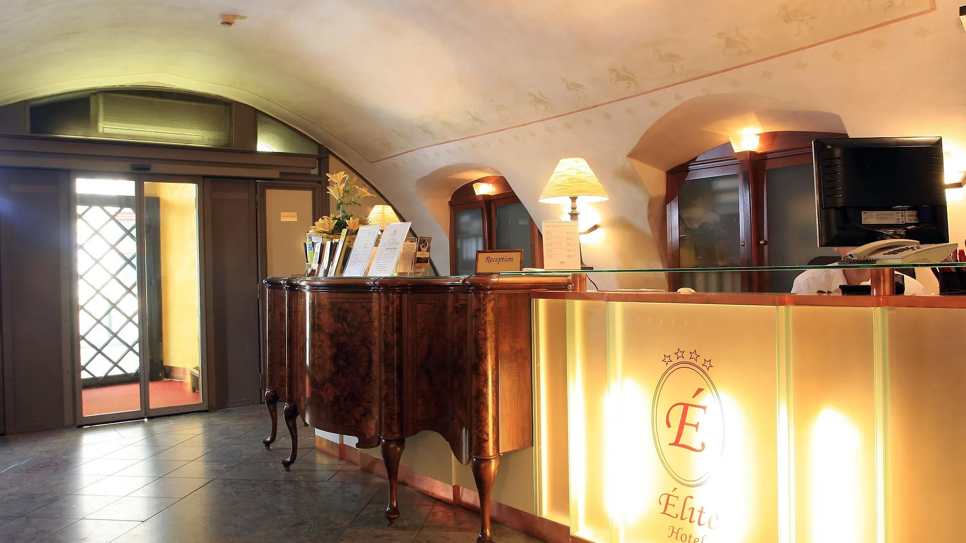 Hotel Elite Prag 4*,  Tjekkiet